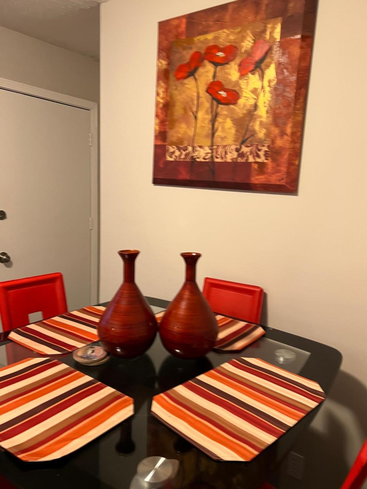 Loners Loft Private Rooms 헌츠빌 외부 사진